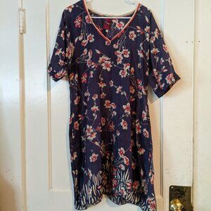 Johnny Was 100% silk shift style a-line dress size Small blue floral v-neck